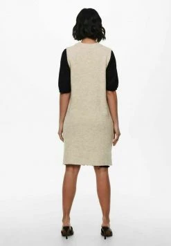 JDY Robe Pull - Oatmeal 9 JDY Robe Pull - Oatmeal -Promos JDY Boutique 552a3b2c1b7a4d6184fe064c46abe766