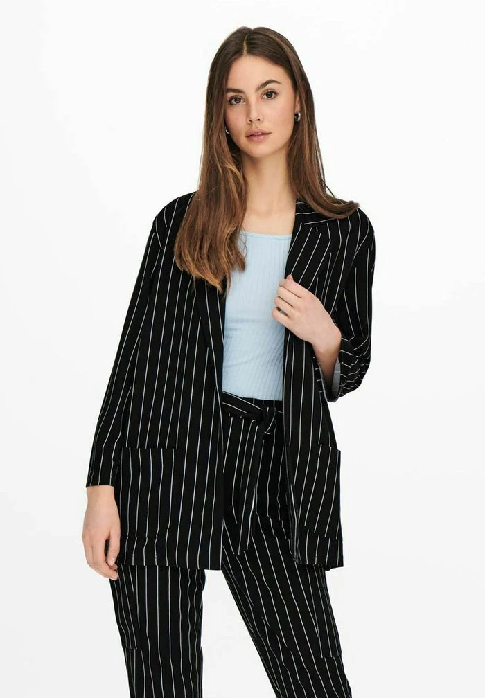 JDY Blazer - Black 1 3 JDY Blazer - Black 1