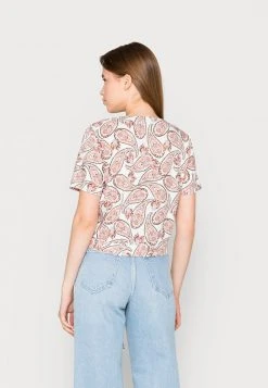 JDY Blouse - Cloud Dancer 9 JDY Blouse - Cloud Dancer -Promos JDY Boutique 5ffd13613f634f52b240ce59b632cb98