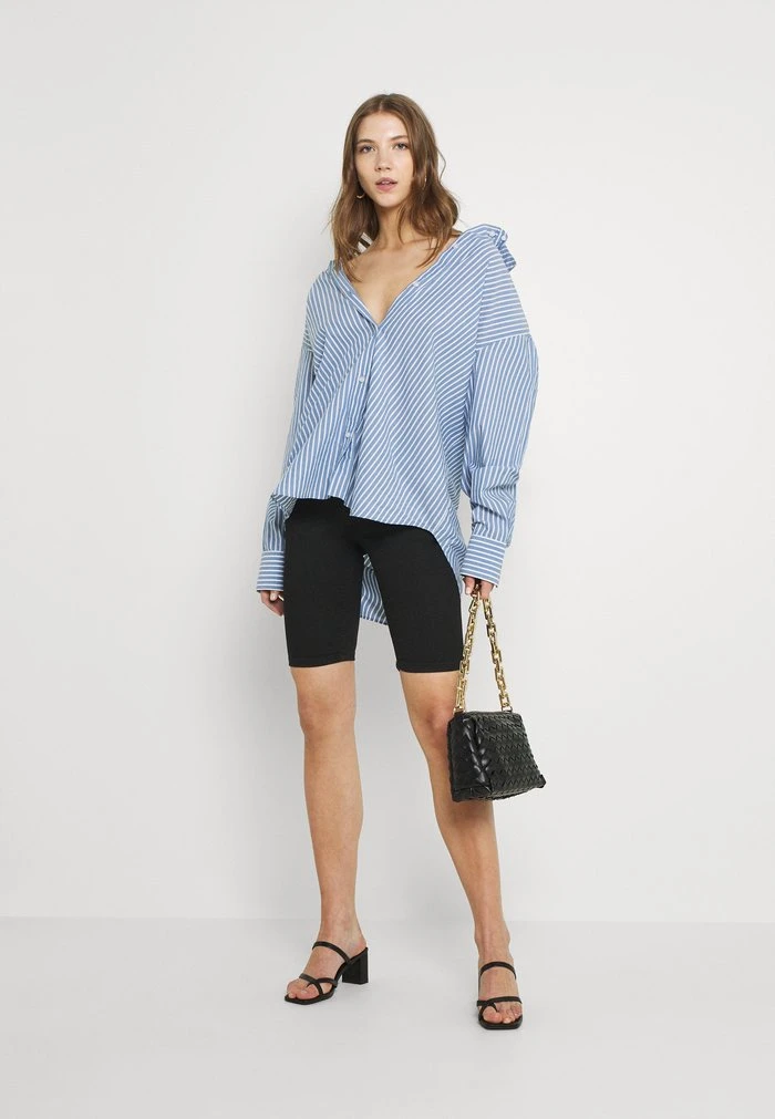 JDY CITY - Short En Jean - Black Denim 4 JDY CITY - Short En Jean - Black Denim – Image 2