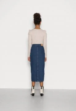 JDYNEWSANNA LIFE LONG SKIRT - Jupe En Jean - Dark Blue Denim 9 JDYNEWSANNA LIFE LONG SKIRT - Jupe En Jean - Dark Blue Denim -Promos JDY Boutique 68155e2c52014bfd91b1bc738c14e54d