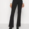 JDYCATIA FLARE - Pantalon Classique - Black 2 JDYCATIA FLARE - Pantalon Classique - Black -Promos JDY Boutique 68a35e1d2e4a4628b85de16fd8a0e902
