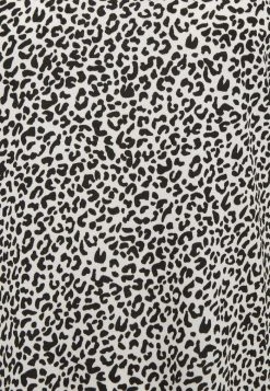 JDYKIRKBY - T-shirt Imprimé - Cloud Dancer 7 JDYKIRKBY - T-shirt Imprimé - Cloud Dancer -Promos JDY Boutique 699d56c5599741dabdf8177597b8eb88