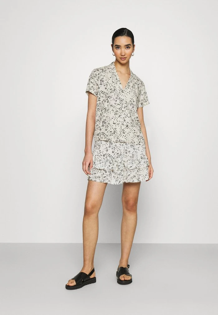 JDYSTAAR LIFE FRILL WVN - Jupe Trapèze - Tapioca/black 4 JDYSTAAR LIFE FRILL WVN - Jupe Trapèze - Tapioca/black – Image 2