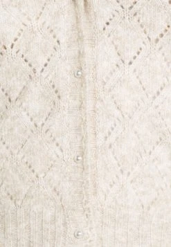 JDYAVIL SHORT CARDIGAN - Gilet - Chateau Gray 13 JDYAVIL SHORT CARDIGAN - Gilet - Chateau Gray -Promos JDY Boutique 6bc8647c63f643f78e58e4ff1a7e6fc8