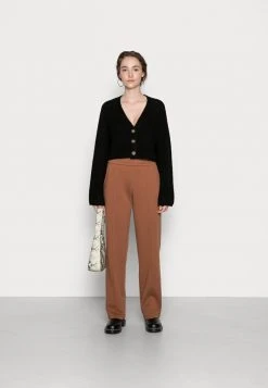 JDYLINE PINTUCK PANT - Pantalon De Survêtement - Aztec 8 JDYLINE PINTUCK PANT - Pantalon De Survêtement - Aztec -Promos JDY Boutique 6f07e7d33d0b451bb4a51d4b2f667ea0