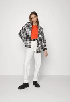 JDYLION ONECK - Blouse - Hot Sauce 8 JDYLION ONECK - Blouse - Hot Sauce -Promos JDY Boutique 6f8a60549b9a48f0924a768f9d02ce51