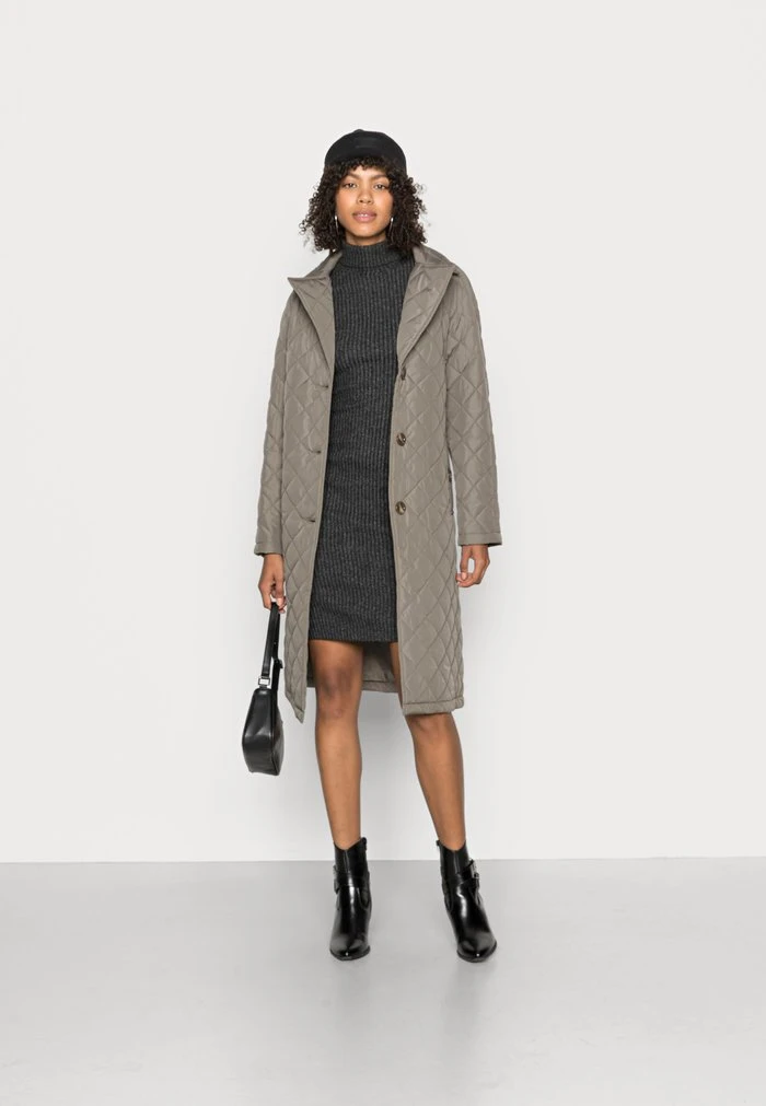 JDYTORA LONG QUILT - Veste D'hiver - Bungee Cord 4 JDYTORA LONG QUILT - Veste D'hiver - Bungee Cord – Image 2