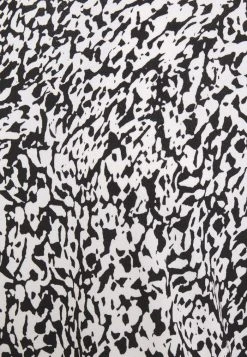 JDYBRISTEL - T-shirt à Manches Longues - White 7 JDYBRISTEL - T-shirt à Manches Longues - White -Promos JDY Boutique 704f6b680a0b4bbfbf4c58d14f951a2e