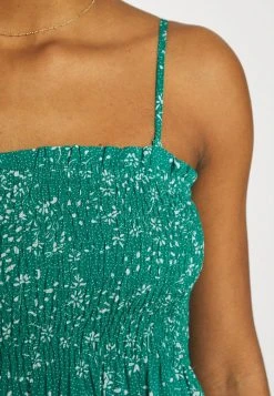 JDYSTARR LIFE STRAP SMOCK - Débardeur - Greenlake/cloud Dancer -Promos JDY Boutique 71045a7616464b4ca4210a5b835cf7c6