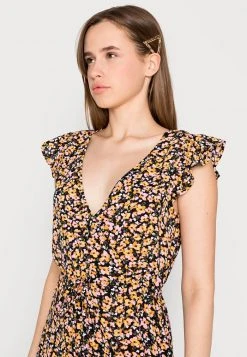 JDY Robe De Jour - Black/pastle 11 JDY Robe De Jour - Black/pastle -Promos JDY Boutique 73f4de46662146e3a268cafccec78d71