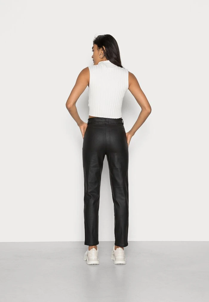 JDYNEWTHUNDER CHINO COATED - Pantalon Classique - Black 5 JDYNEWTHUNDER CHINO COATED - Pantalon Classique - Black – Image 3