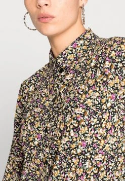 JDYBROOKE - Chemisier - Black With Chardonanny 11 JDYBROOKE - Chemisier - Black With Chardonanny -Promos JDY Boutique 7a0b85caeeaa4048b112be2df100b268