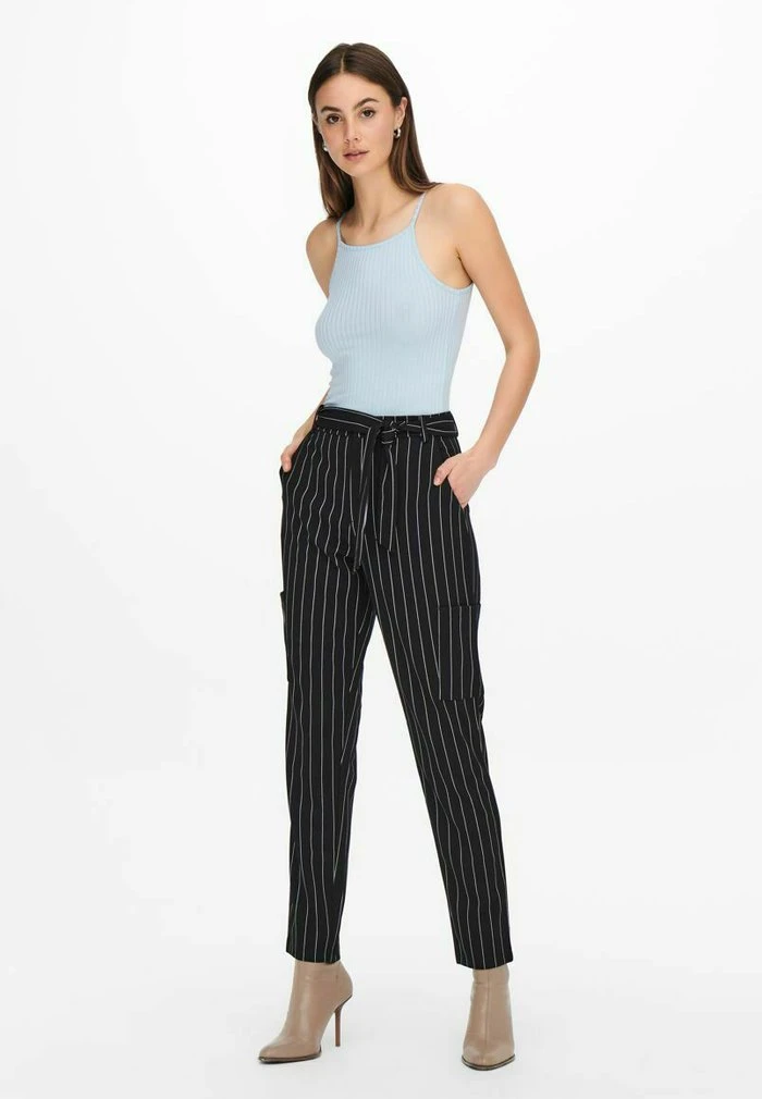 JDY Pantalon Classique - Black 4 JDY Pantalon Classique - Black – Image 2