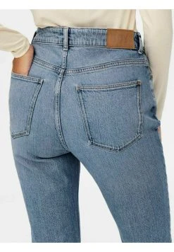 JDY Jean Flare - Medium Blue Denim -Promos JDY Boutique 7bdd0fbe15b941dd972b82f391854df6