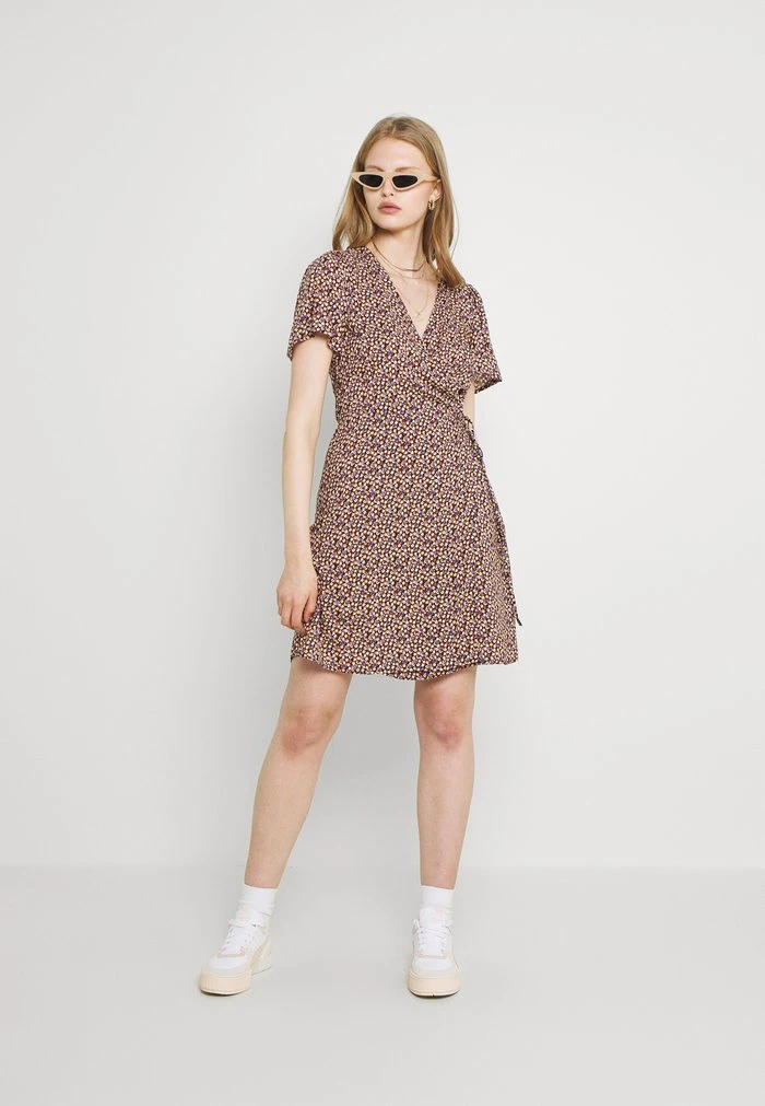 JDYSTAAR LIFE WRAP DRESS - Robe De Jour - Black 4 JDYSTAAR LIFE WRAP DRESS - Robe De Jour - Black – Image 2