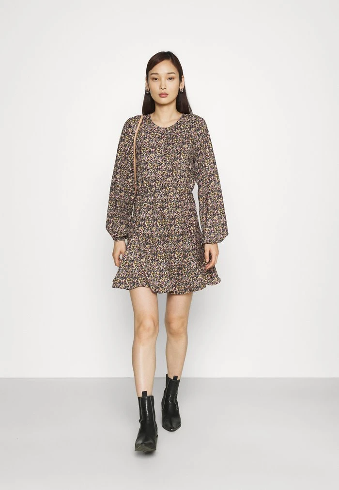 JDYMIA DRESS - Robe De Jour - Bitter Chocolate 4 JDYMIA DRESS - Robe De Jour - Bitter Chocolate – Image 2