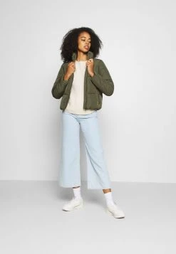 JDYNEWERICA SHORT PADDED JACKET - Veste D'hiver - Forest Night 9 JDYNEWERICA SHORT PADDED JACKET - Veste D'hiver - Forest Night -Promos JDY Boutique 81426bf38d01433ca969f8440052c936