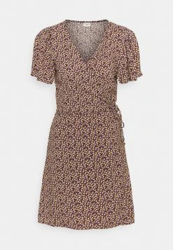 JDYSTAAR LIFE WRAP DRESS - Robe De Jour - Black 12 JDYSTAAR LIFE WRAP DRESS - Robe De Jour - Black -Promos JDY Boutique 84d12187ba6a4f619fe2650d93e797a9