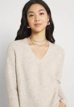 JDYANNE WIDE V NECK - Pullover - Pumice Stone 12 JDYANNE WIDE V NECK - Pullover - Pumice Stone -Promos JDY Boutique 8531e7fe1fd34a058c8a269313de0069