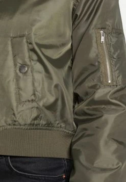 JDYHUMMER OTW SIE - Blouson Bomber - Kalamata 11 JDYHUMMER OTW SIE - Blouson Bomber - Kalamata -Promos JDY Boutique 858a539b5bca4c709a846a83b3720323