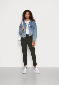 JDYDELICIOUS MIA ANCLE SOLID PANT - Pantalon Classique - Peat 8 JDYDELICIOUS MIA ANCLE SOLID PANT - Pantalon Classique - Peat -Promos JDY Boutique 8677055eaefa4c4590e989551f00ec8f