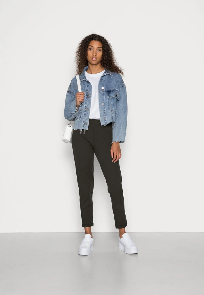 JDYDELICIOUS MIA ANCLE SOLID PANT - Pantalon Classique - Peat 4 JDYDELICIOUS MIA ANCLE SOLID PANT - Pantalon Classique - Peat – Image 2