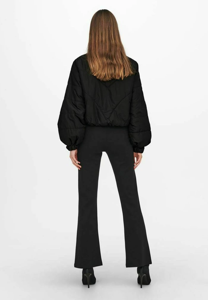 JDY Veste Mi-saison - Black 5 JDY Veste Mi-saison - Black – Image 3