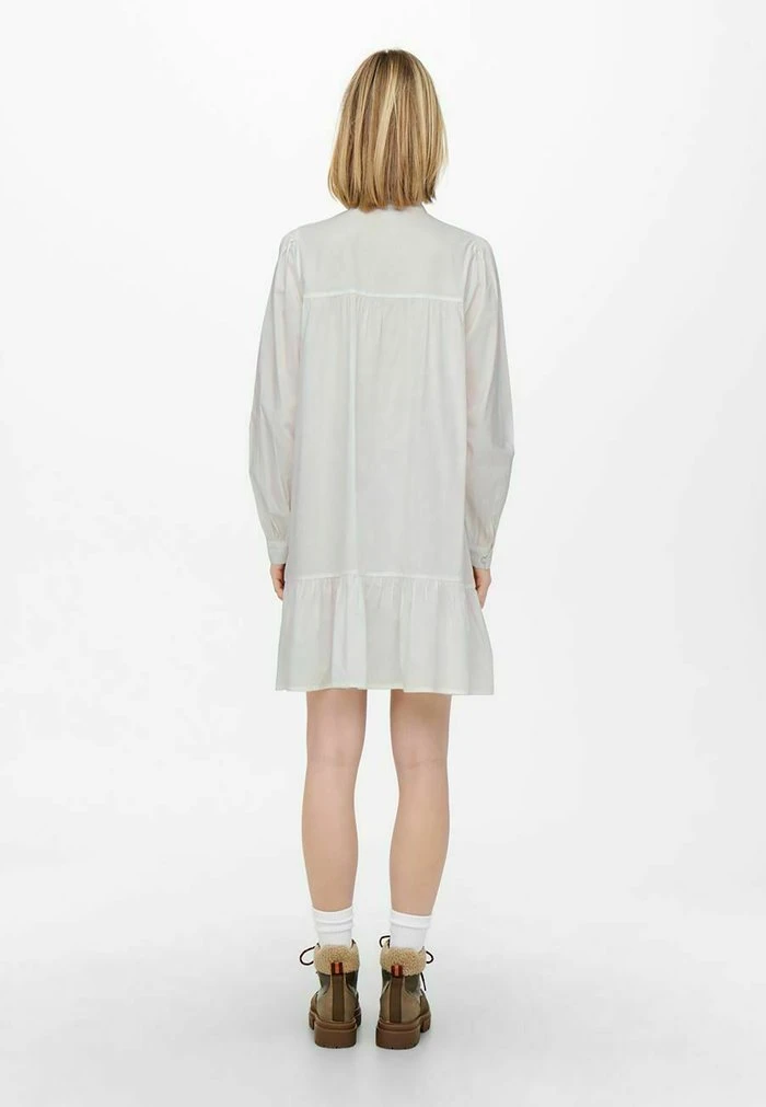 JDY Robe Chemise - Cloud Dancer 5 JDY Robe Chemise - Cloud Dancer – Image 3