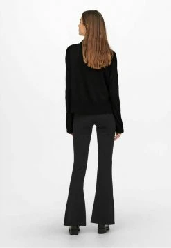 JDY Pullover - Black 10 JDY Pullover - Black -Promos JDY Boutique 90db0cb7cac6453eb6ccb0b88092a71f