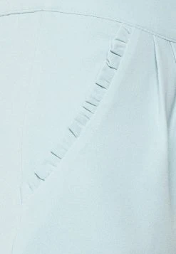 JDY NEW CATIA - Short - Tourmaline -Promos JDY Boutique 91b0174c09a44db0a95c710c69aa6d41