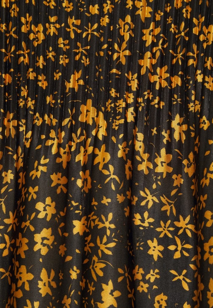 JDYBOA BILLION PLISSE - T-shirt à Manches Longues - Black 5 JDYBOA BILLION PLISSE - T-shirt à Manches Longues - Black – Image 3