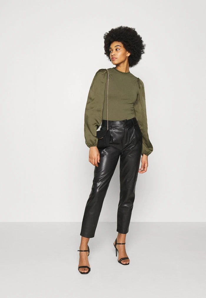 JDYMAGGIE MIX - T-shirt à Manches Longues - Kalamata 4 JDYMAGGIE MIX - T-shirt à Manches Longues - Kalamata – Image 2