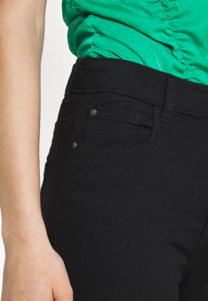 JDYNEWNIKKI LIFE BUTTON - Jeans Skinny - Black Denim 8 JDYNEWNIKKI LIFE BUTTON - Jeans Skinny - Black Denim – Image 6