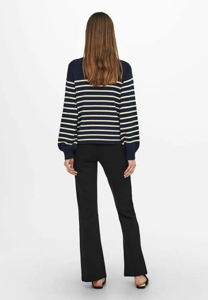 JDY Pullover - Black Iris 5 JDY Pullover - Black Iris – Image 3