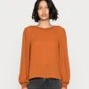 JDYKALUA TOP - Blouse - Leather Brown -Promos JDY Boutique 9ff0453db0aa4b37b88f44a19386f08f