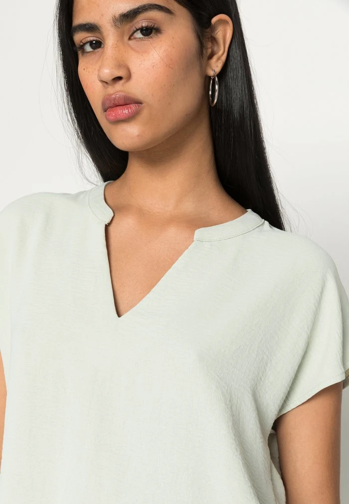 JDYLION - Blouse - Mineral Gray 7 JDYLION - Blouse - Mineral Gray – Image 5