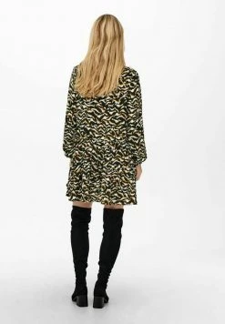 JDY Robe De Jour - Cloud Dancer 11 JDY Robe De Jour - Cloud Dancer -Promos JDY Boutique a156e877144a4d8a9578f6ba77ff1d58