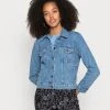 JDYDREW LIFE DENIM JACKET - Veste En Jean - Medium Blue Denim 1 JDYDREW LIFE DENIM JACKET - Veste En Jean - Medium Blue Denim -Promos JDY Boutique ab46cd7b28424135a32b327e753958d0