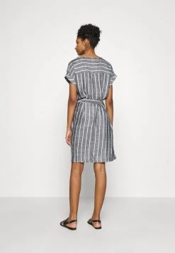 JDYJANINE DRESS - Robe De Jour - Sky Captain/white 10 JDYJANINE DRESS - Robe De Jour - Sky Captain/white -Promos JDY Boutique ac46aaab1f364bda8e0cc05314ef324a