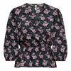 JDY WICKEL - Blouse - Black 1 JDY WICKEL - Blouse - Black -Promos JDY Boutique ae862662e15a490f9126e18f22ef29af