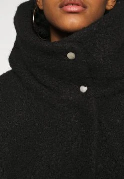 JDYSONYA SHORT JACKET - Veste D'hiver - Black -Promos JDY Boutique aee218082699432ca23ea5339b8cb451