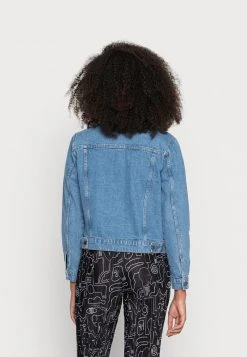 JDYDREW LIFE DENIM JACKET - Veste En Jean - Medium Blue Denim 9 JDYDREW LIFE DENIM JACKET - Veste En Jean - Medium Blue Denim -Promos JDY Boutique b41233afe70d45e2ac6fbcc6a4aecf85