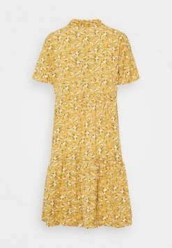 JDYPIPER - Robe Chemise - New Wheat 6 JDYPIPER - Robe Chemise - New Wheat -Promos JDY Boutique b49d9bab3bf94237a61ecc355ffcc75c