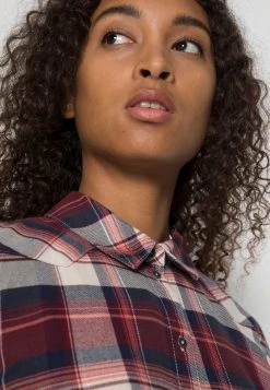 JDYEAGLE LIFE - Blouse - Cloud Dancer Checks 11 JDYEAGLE LIFE - Blouse - Cloud Dancer Checks -Promos JDY Boutique b80638ae5b0542598d9b5526cfbec46a