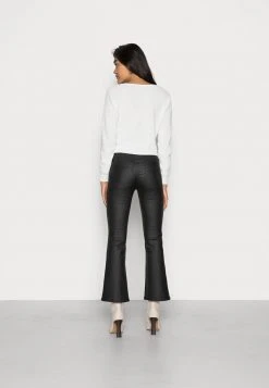 JDYNEWTHUNDER CROP FLARE PANT - Pantalon Classique - Black 9 JDYNEWTHUNDER CROP FLARE PANT - Pantalon Classique - Black -Promos JDY Boutique bbf627113a794618add3b41326540f11