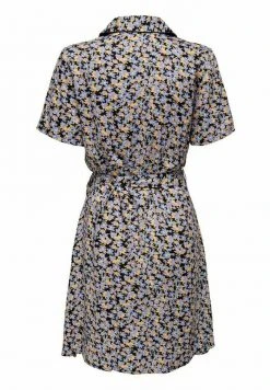 JDY Robe Chemise - Black -Promos JDY Boutique bf47827f2f944b6e85210df042b11e0b