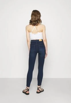 JDY Jeans Skinny - Dark Blue Denim 9 JDY Jeans Skinny - Dark Blue Denim -Promos JDY Boutique c136770e67614ec68213c2269a0470d0