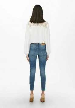 JDY Jean Slim - Medium Blue Denim -Promos JDY Boutique c4aa7bfdab344c52bcd6a23b6b3f8047