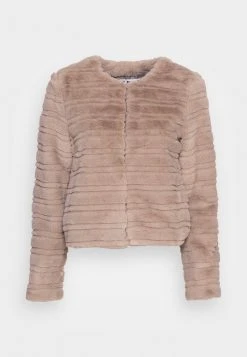 JDY DEER FAUX FUR JACKET - Veste D'hiver - Simply Taupe -Promos JDY Boutique c4e172f195b54dc88a49480218f21ff1